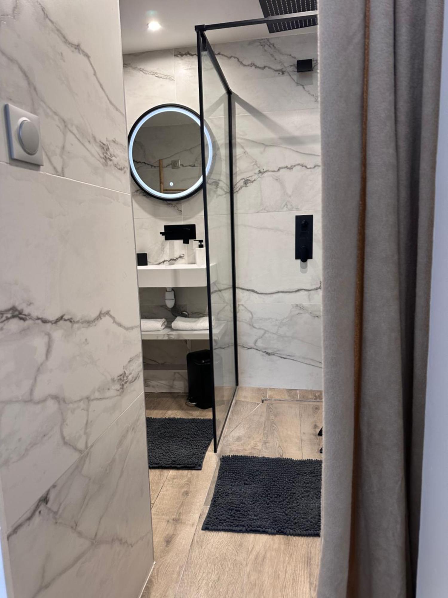 Grand Logement Proche Colmar Au Calme Parking Wifi Wintzenheim Exteriör bild